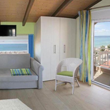 Whitesands Beach Resort Paralia Vrachou Exterior photo