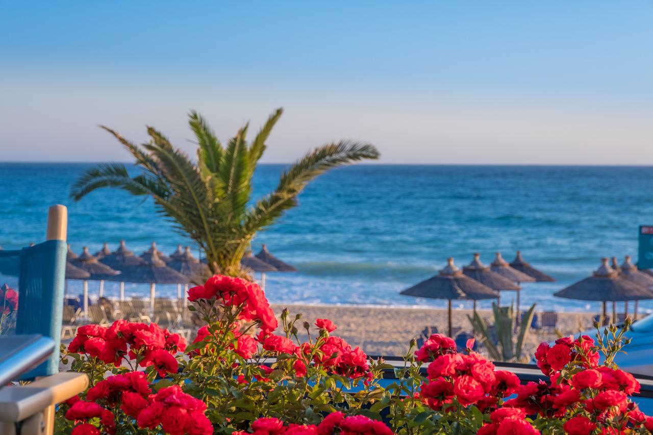 Whitesands Beach Resort Paralia Vrachou Exterior photo
